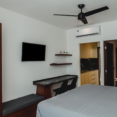 Phantom Suites Playa del Carmen Exterior foto