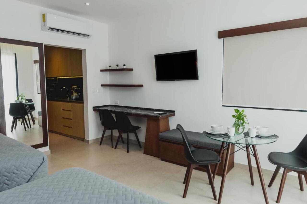 Phantom Suites Playa del Carmen Exterior foto